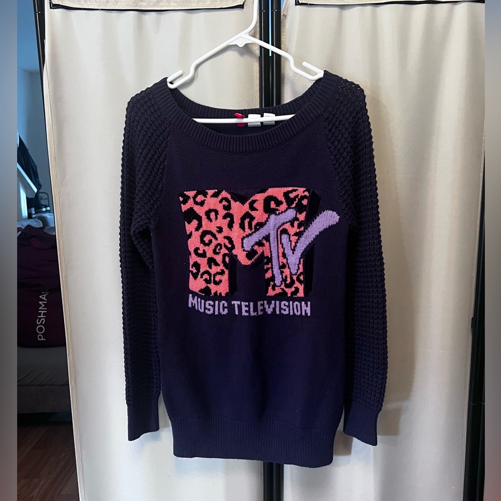 H&M Women's Navy and Pink MTV Sweater